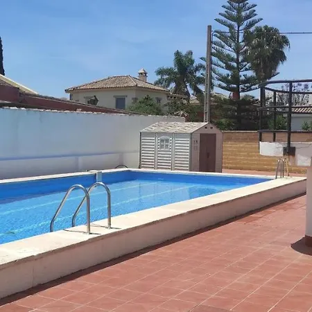 Chalet Valdelagrana Holiday home